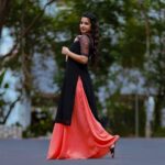 Lavanyaa Instagram - Let whoever think whatever 🙃 Outfit: @sambhaviboutique Hairstyle: @m_a_h_i_hairdo #lavanya #tamil #tamilponnu #tamilcinema #tamilsongs #thunivutrailer #chennai #blacktop #blackdress #makeup #hairstyles #hairstyle #hairdo #fashion #fashionstyle #fashionblogger #vijaytvserial #vijaytv #vijaytelevision #pandianstores #mullai #love #newyear2023 #newyear #december #yearend #streetstyle #sunset #photography #thunivu Chennai, India