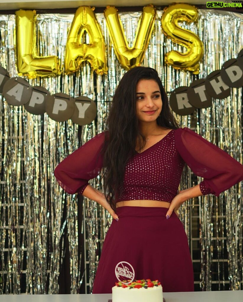 Lavanyaa Instagram - Thank you to all the people who wished me on my birthday. I was over the moon, thanks everyone! Thanks da @dhileeban_shanmugam for gifting this cute outfit. designed by @shrathyasattire @newborncakes.rk and @kannadhasann beautiful fruit cake. @dr_sharmika thango and @thasha_45 thanks for the beautiful video, I’m really touched 🥰❤️. I wish you a wonderful new year and hope it brings you many blessings. #lavanya #tamil #tamilponnu #chennai #happynewyear2023 #happynewyear #tamilsongs #love #kollywood #thunivu #thunivutrailer #varisu #vijaytelevision #vijaytv #pandianstores #mullai #birthdaypost #motivation #photography #portraitphotography #birthday #chennaiinfluencers #tbt #colorful #burgandy #purple #ootd #outfitoftheday #maroon #southindianbride Chennai, India