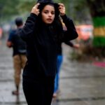 Lavanyaa Instagram - hello winter ❄️ 📷 @kanyamedia #winter #winteroutfit #winterfashion #mandouscyclone #welcomedecember #rain #rainyday #hoodie #streetstyle #streetphotography #portraitphotography #photography #chennai #chennairains #tamilponnu #lavanya #pandianstores #mullai #sippikulmuthu #queenofmadras #kanya #nomakeup #birthday #shoes #elevenparis #vijaytv #photooftheday #ootd #outfitoftheday #fashion Chennai, India
