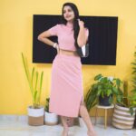 Lavanyaa Instagram - Be obsessed with your own potential 🧚🏻‍♂️ #obsessed #potential #peach #dinnerdate #outfitoftheday #pictures #picoftheday #love #lifestyle #instagram #instagood #home Chennai, India