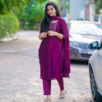 Lavanyaa Instagram - Life is as good as your mindset✨ Outfit @sambhaviboutique Photography @kanyamedia #life #lifestyle #good #mindset #positive #positivevibes #photography #purple #chudi #chudithar #lavanya #love Chennai, India