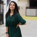Lavanyaa Instagram - Sometimes the little things in life are more than enough . Photography @kanyamedia #candid #posed #photography #green #veramarioffice #ramya #aha #ahatamil Coimbatore, Tamil Nadu
