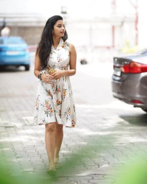 Lavanyaa Instagram - The sky is yours even if you’re learning to fly.

#life #lifestyle #quotes #happy #meaningful #white #fav #lavanya #instagood #instagram #gasolina