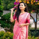 Lavanyaa Instagram - Learn to forgive🧚🏻‍♀️ Pc @kanyamedia #me #happy #forgive #lifecoach #pink #pinkworld #saree #sareelover #babypink Chennai, India