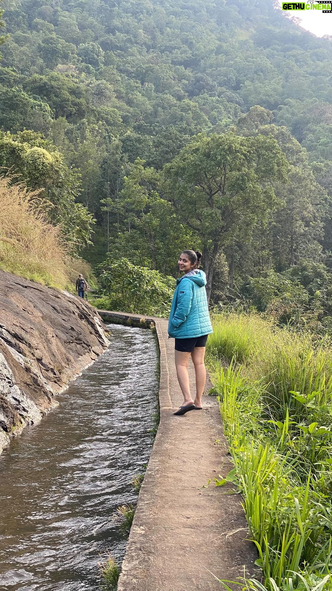Leona Lishoy Instagram - I consider myself fortunate and lucky to have these two strong women in my life. For the last few years, we have had the privilege to always be around, literally a call away for each other! And so we have travelled quite often than ever. Here’s a snippet of our quick getaway to the beautiful Marayoor. @thesoul_marayoor served us the best stay and food. This was definitely a trip we will cherish for a lifetime!