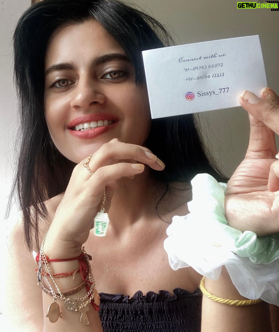 Leslie Tripathy Instagram - @sissys_777 by two sisters Batul and Arwa is a current favourite among youth for their cute customised #jewellery do support and order from them #vocalforlocal Mumbai, Maharashtra