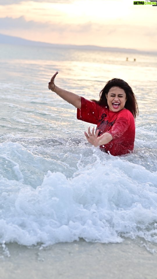 Lipi Mohapatra - 33.3K Likes - Don't dream your life,
live your dreams. ❤️
.
.
#goodmorning #lipi #lipimohapatra #life #happiness #instalike #instagram #instafeel #trending #beach #beautiful #sea #dream #life #travelreels #travelgram #traveldiaries #smile #wow