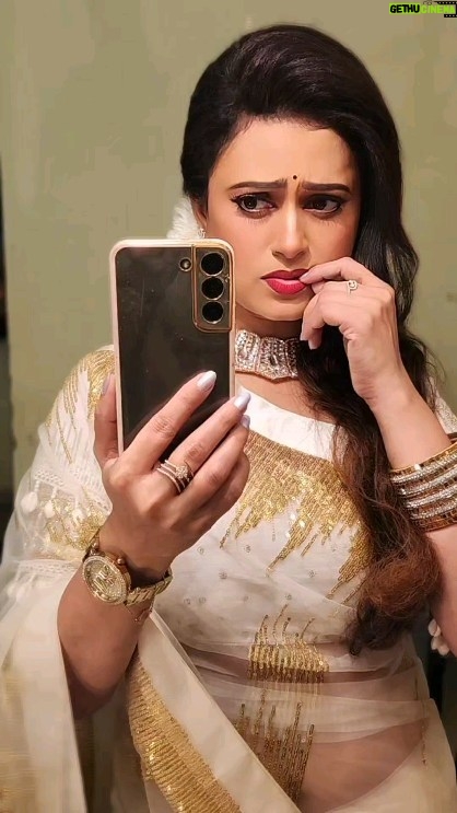 Lipi Mohapatra - 14.2K Likes - Bloopers🤣 🤣 🤣 🤣 End tak dekho🤣😜
.
.
.
#lipi #trending #instagram #reelkarofeelkaro