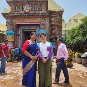 Lipi Mohapatra Instagram - Happy birthday my beautiful MAA!❤️❤️❤️
#lipi #maa #birthday #birthdaygirl #lipimohapatra #CelebrationVibes #celebration #love #mylife #myworld #mystrength #godblessyou