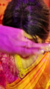 Lipi Mohapatra Instagram - Mathe ki bindia bole....💛💛💛 . . #lipi #reelsindia #reels #trening #trendingsong #reelsinstagram #reelkarofeelkaro #sareelove #saree #lipimohapatra #didino1