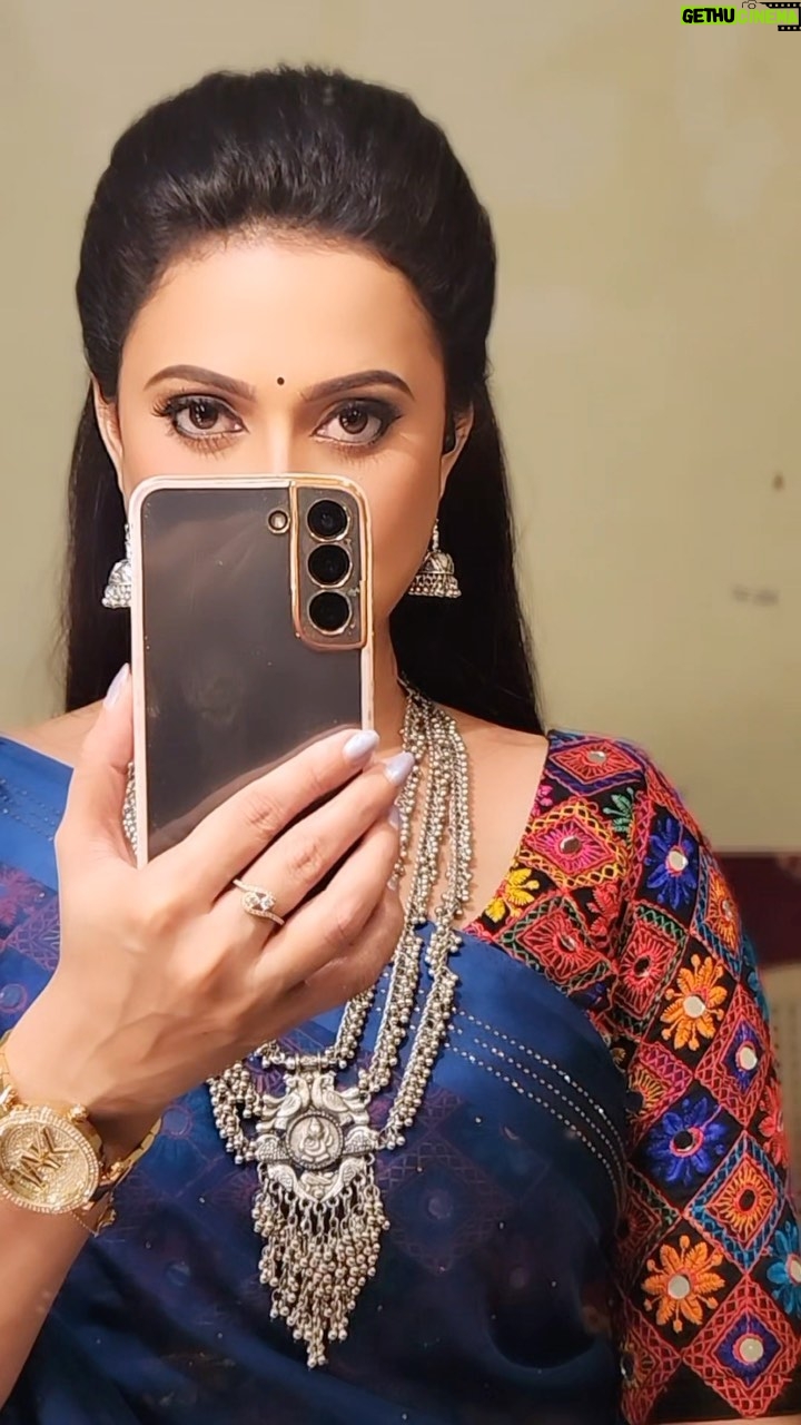Lipi Mohapatra - 44K Likes - Uffff kana karila di…aankhonse maardiya ekdum…here is our most gorgeous & beautiful @lipi_mohapatra grooving on rangalata song with her killer eyes & expressions…thank you so much di..means alot..u r d best & i love u❤️🫶🏻😘😍🔥🤩
#rangalata #trending #trendingsongs #trendingreels #viral #viralvideos #odiasong #beautiful #actress #lipimohapatra