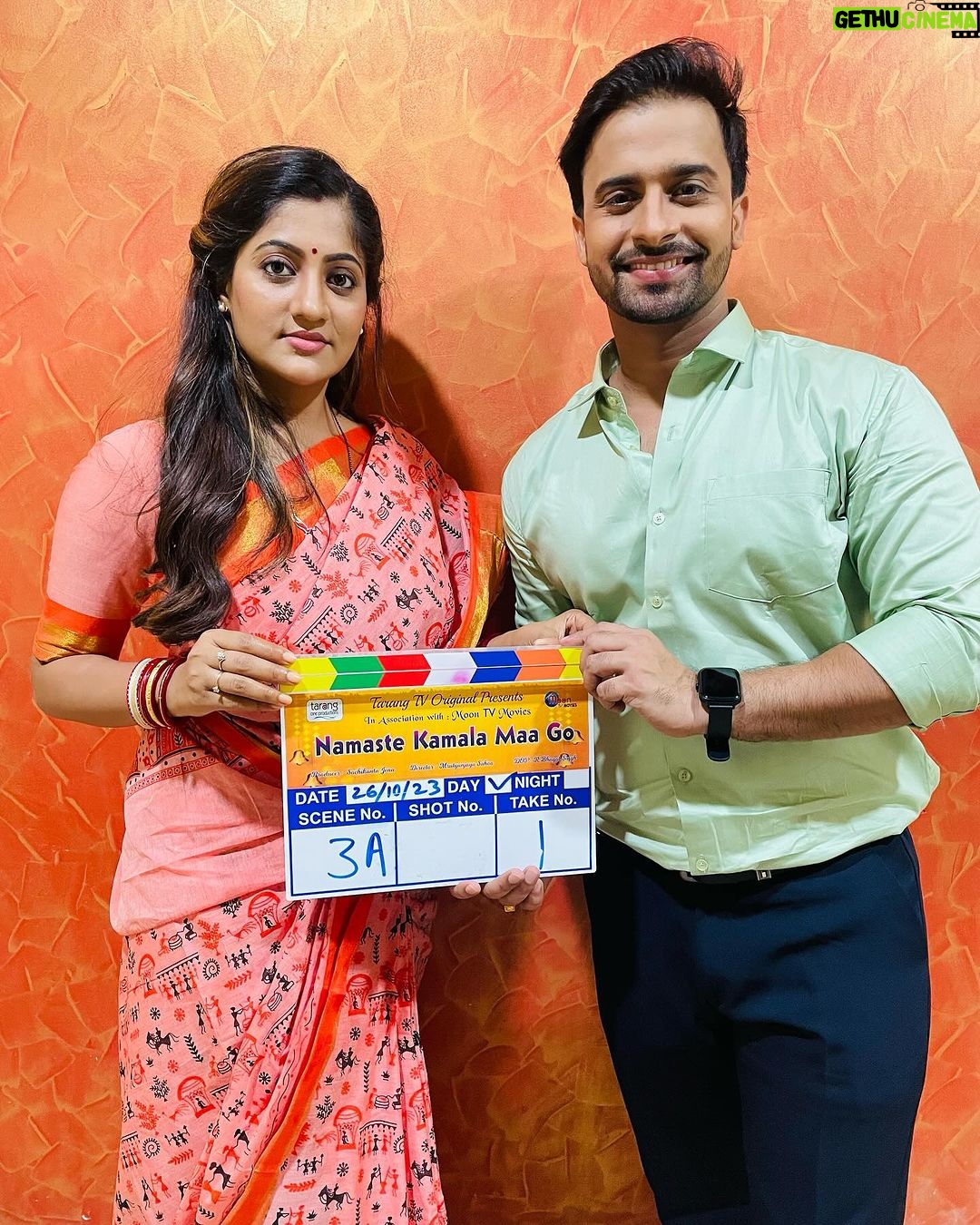 Lipsa Mishra Instagram - Namaste Kamala maa go ππ» @tarangcineproductions @tarangtv New day New project π«Άπ» #namastekamalamaago #tarangcineproductions #tarangtv #movie #shooting #work #insta #instapic #picoftheday #viralpost Cuttack, Orissa