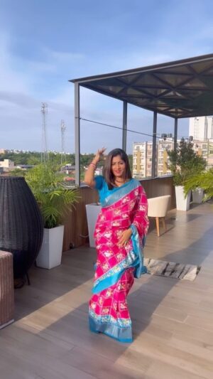 Lipsa Mishra Instagram - Jhumka toh girana hi tha😝  #jhumkagirare #trending #trendingreels #trendingsongs #trendingnow #actorslife #instareels #lipsamishra #lipsamishraactor