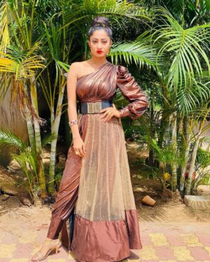 Lipsa Mishra Instagram - 🫰🏻