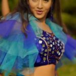 Lipsa Mishra Instagram - O Balma . . @harihar_dash_official @lipssamishrra @tarique_aziz786 @aseema_panda @sumit_dikshit @somio_r_ @editpintu @naveen60601 @amaramuzik #odiaalbumsong #odiaalbum #odiasong #lovereels #odialover #dancesong #OBalma #AmaraMuzikOdia #AmaraMuzik