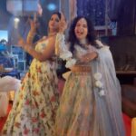 Lipsa Mishra Instagram – Back stage Masti #zeesarthaksansarawards2023