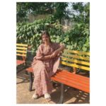 Loveleen Kaur Sasan Instagram - Easy breezy and super comfortable Kaftan set from @ikkkudibyseerat 🤩💕💫