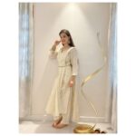 Loveleen Kaur Sasan Instagram - Shop this beautiful dress now Outfit: @karaj_jaipur 💫 Sliders : @footfuel_ 💫