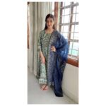 Loveleen Kaur Sasan Instagram - Hello Monday 🌸 ... To a happy Week Ahead ✨✨ . . Outfit: @evesdeal 🌸