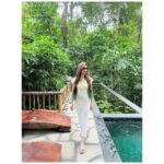Loveleen Kaur Sasan Instagram - Only going places that spark joy✨💫