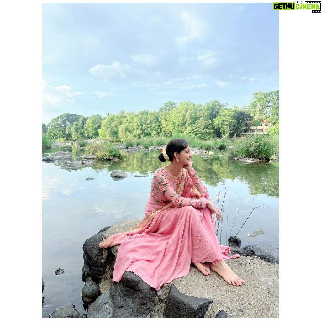 Loveleen Kaur Sasan Instagram - 🕊✨