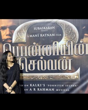 Maanasi G Kannan Instagram - A day to remember!!💚🧿
#grateful for everything!!🥹

#maanasi #singers #performer #ps2 #arr #maniratnam #ponniyinselvan #ponniyinselvan2