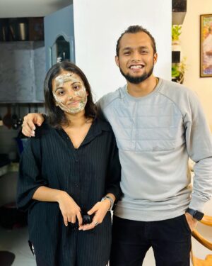 Maanasi G Kannan Instagram - Happy birthday Maanu🤗❤️ Always be happy and Achieve whatever you want in your life❤️ Your are very special to me. Love you always Maanu❤️ My Annoying Thangachi🤗❤️ @maanasi.k 

#sridharsena #maanasi #happybirthday #hbd #love #sisterlove #smile #trending #singer #singers #musician #musicians #musiciansofinstagram #blessed #maadhaamma