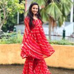 Maanasi G Kannan Instagram - #ammathechadress ❤️‍🔥 Wearing - @vib_ecorner PC - @bharathkrajeshofficial #maanasi #singer #performer #supersinger #seychelles #show #outfits