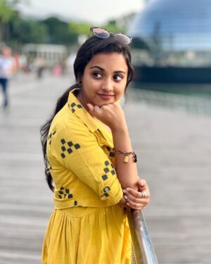 Maanasi G Kannan Instagram - Photo dumps from Singapore!💚🌚

#maanasi #vacation #singapore #vacay