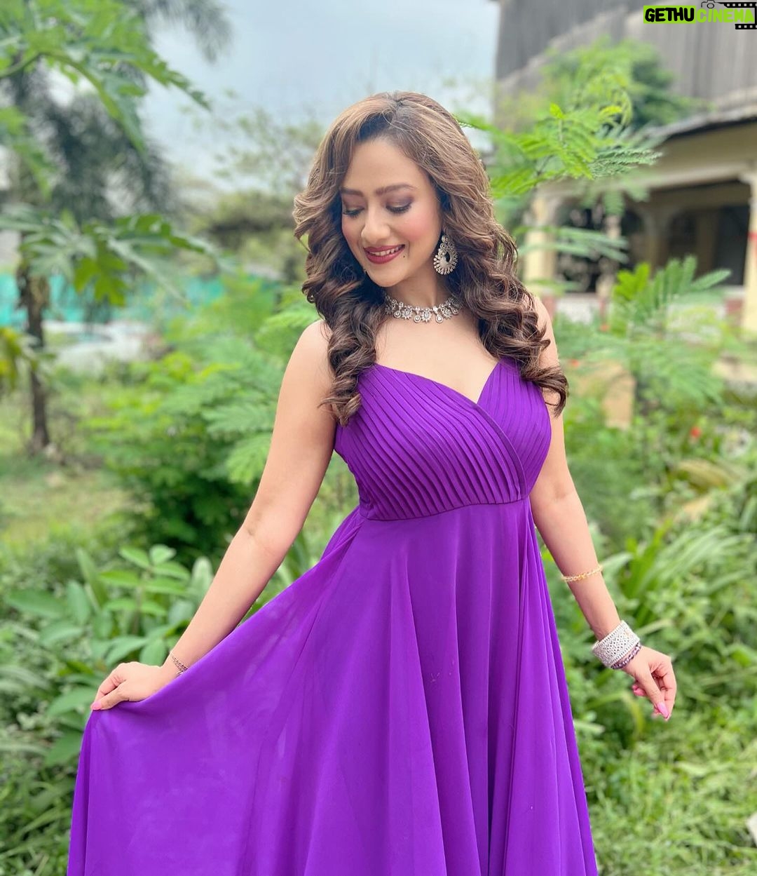 Madalsa Sharma Instagram - Har purple haseen💜 . . . . #quoteoftheday #thoughtoftheday #madalsasharma #kavya #purple #ootd #picoftheday #postoftheday #instadaily #instapic #instagood #instamood #mood #love #actorslife