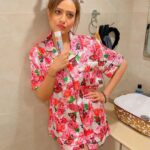 Madalsa Sharma Instagram - Gen z toothpaste be like….🤪😅🤓🥹 . . . . #reels #reelsinstagram #madalsasharma #kavya #videooftheday #instadaily #instavideo #instagood #instamood #mood #trending #trendingreels #reelitfeelit #reelkarofeelkaro #reeloftheday #reelit #love #actorslife