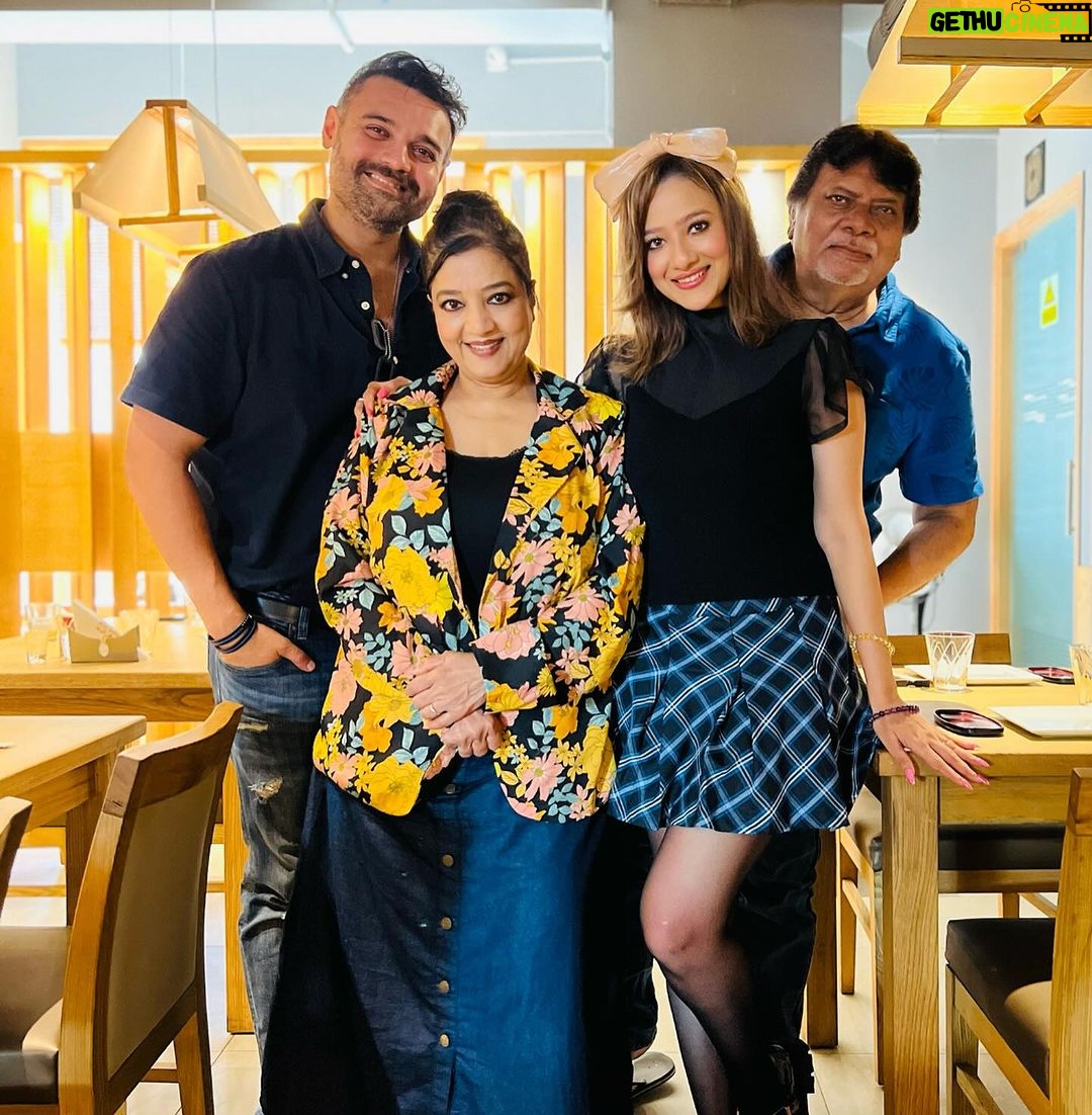 Madalsa Sharma Instagram - I’m so overwhelmed and honoured by all your beautiful greetings and wishes showered on my Birthday❤️❤️ Thank you everyone for all the love and affection🥰🥰 . . . . #birthday #grateful #family #instafam #gratitude #love