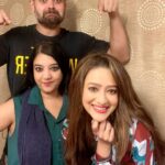 Madalsa Sharma Instagram - When your husband is your mom’s favourite🥹🤕🥺😅 . . . . #reels #reelsinstagram #madalsasharma #mimohchakraborty #sheelasharma #kavya #videooftheday #instadaily #instavideo #instagood #instamood #mood #trending #trendingreels #reelitfeelit #reelkarofeelkaro #reeloftheday #reelit #love #actorslife