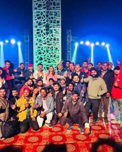 Madhu Sharma Instagram - Mere dost @singhpawan999 ji ke saath movie Power Star aaj complete ho gayi hai… super happy to complete the film in just 25 days @firozkhan._ @vasudop @aftabsamir786 @madzmovies… Thanks to the entire team for all the love and support… special thanks to the one and only Power Star … @singhpawan999 ji