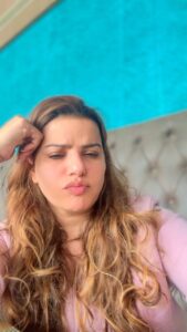 Madhu Sharma Instagram -
