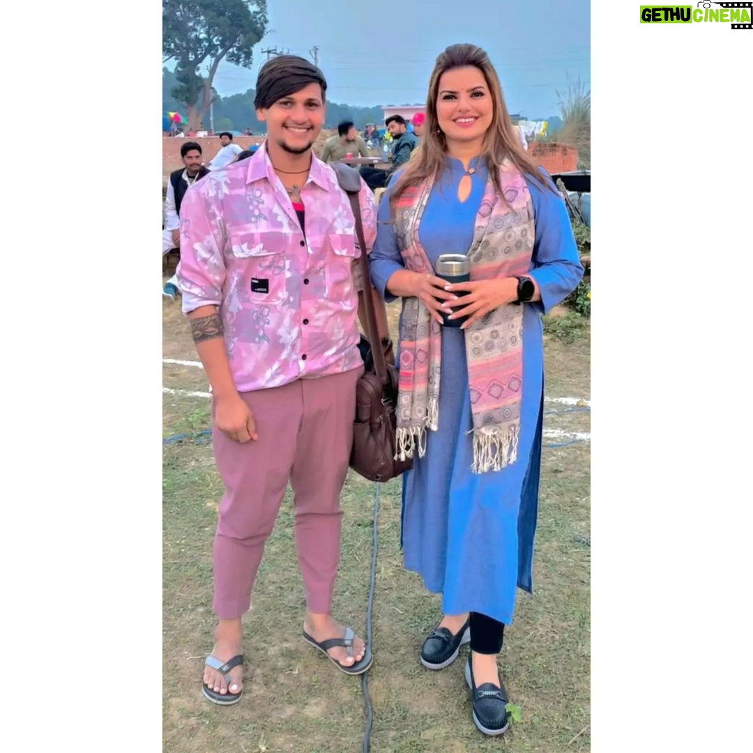 Madhu Sharma Instagram - Bhojpuri beautiful queen š @madhhuis . . New Bhojpuri Movie shooting . Continue shoit movie...( Power Star )...starcard Pawan Singh Actress' madhu sharma live location Lucknow . . . School of Medical Sciences, University of Manchester