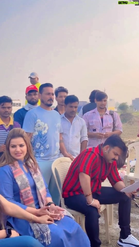 Madhu Sharma Instagram - Good Morning 🌅🌄 #PawanSingh #MadhuSharma #goodmorning #SatyaBhai #NathiyaPa9Go Lucknow, Uttar Pradesh