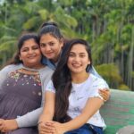 Madhumitha H Instagram - Happy Raksha Bandhan! Thanks you for alwys bearing my tantrum 🥹❤️ You guys are THE BEST♥️ Iloveyoutotheeternity😘 Miss you guys😭 #sisterlove #sisters #family #soulsisters