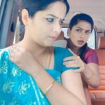 Madhumitha H Instagram - Set gossips ! #ethirneechal #ethirneechalonsuntv #actorslife #gossip #suntvserial #suntv #reelsindia #reelsinstagram #friends #netflix