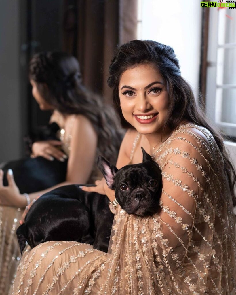 Madhumitha H Instagram - Can’t escape the pup-arazzi🐾🥺🖤🤍 Pc - @madpixelssm Thank you for capturing this amazing moment 🥺🖤 #fromthebignight #paws #love #cutie #frenchbulldog #whiteandblack #fourleggedchild