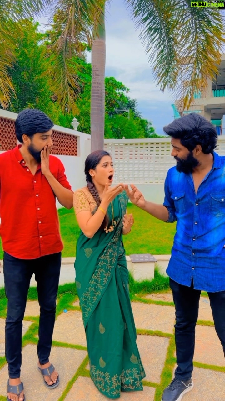 Madhumitha H Instagram - Edh Ella naenachi kooda pakle ✨🫢 #tamilreels #comedy #ethirneechal #suntv #bestie #coactors #tamilcomedy #trending #reelsofinstagram