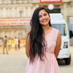 Madhumitha H Instagram - Nothing shakes the smiling heart. This cute dress by @haripriyaa_official 🙊 #smilemore #pink #temple Sringeri