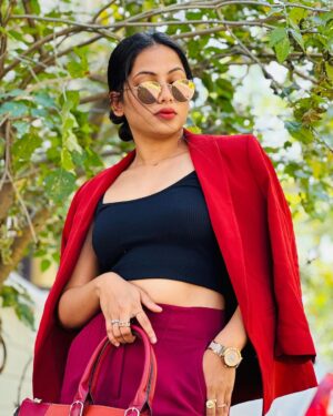 Madhumitha H Instagram - Same game different level👾❤️🖤

#red #black #slay