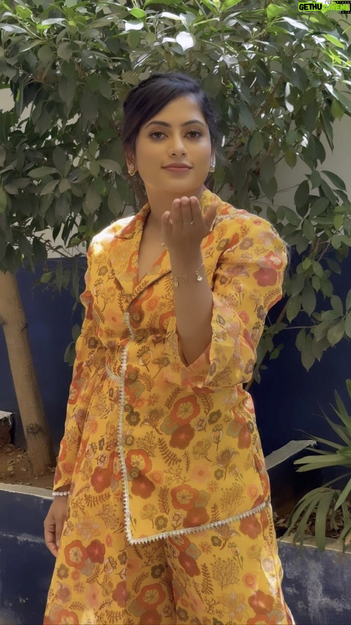 Madhumitha H Instagram - Makeover for Azhagi @madhumitha.h_official ❤️ Perfect song for you❤️ For bridal makeup bookings contact 8056474420 Outfit @oshinanil #shoot #chennaimakeupartist #makeupartist #makeupartistchennai #maduraimakeupartist #coimbatoremakeupartist #trichymakeupartist #pondicherrymakeupartist #tirupatimakeupartist #mua #bridal #bride #bridetobe #velloremakeupartist #tirupatturmakeupartist #cuddaloremakeupartist #ootd #instagram #instagood #instadaily #insta #makeup #makeuptutorial #muachennai #saree #bridalmakeup #bridalmakeupartist #tirupatturmakeupartist #chennaimua #salemmakeupartist