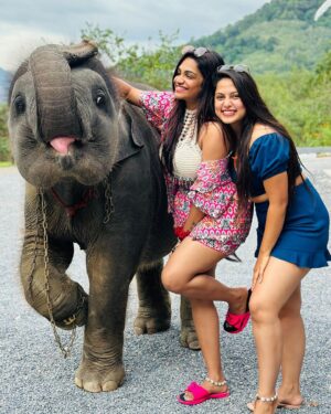 Madhumitha H Instagram - So here it comes! I agreed to the whole trip for this kutty @madhumitha.h_official. She is a beach gurl and i am a mountain wala 😉 and i lov animals. So i had an agreement with her to show me elephant 😝 but she failed it by mistake and i went mad 😠. So later today she tried harder and harder and took me there somehow but we ran out of cash, she pleaded, managed somehow within the money and i was flaunting ♥️♥️♥️ i even got mad that she didn’t click my pics properly so she asked for retake and clicked me again ♥️♥️♥️ em sorry babieeee and ilovuuu the most♥️♥️ never leaving ur side 🤣 cheers to many of my useless fights kuttieeeee🧿🧿🧿 always with u my pysch