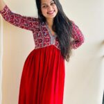 Madhumitha H Instagram - Thanks you for this beautiful outfit @mivar_boutique Loving this dress❤️✨ #outfit #chudidar #redchudidar #smile