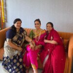 Madhura Naik Instagram - Ganesh Chaturthi 2023 with friends and fam 💙🙏 India