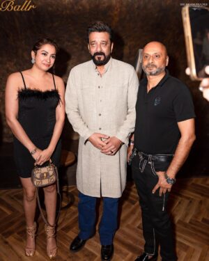 Madhura Naik Instagram - Super proud of this hard working ballr! @heramb.shelke @duttsanjay 🙌🏼
All the luck for the new venture @ballr.pune