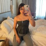Madhura Naik Instagram - Just a bunch of mirror selfies 😅 #boredorobsessed🤷🏻‍♀️