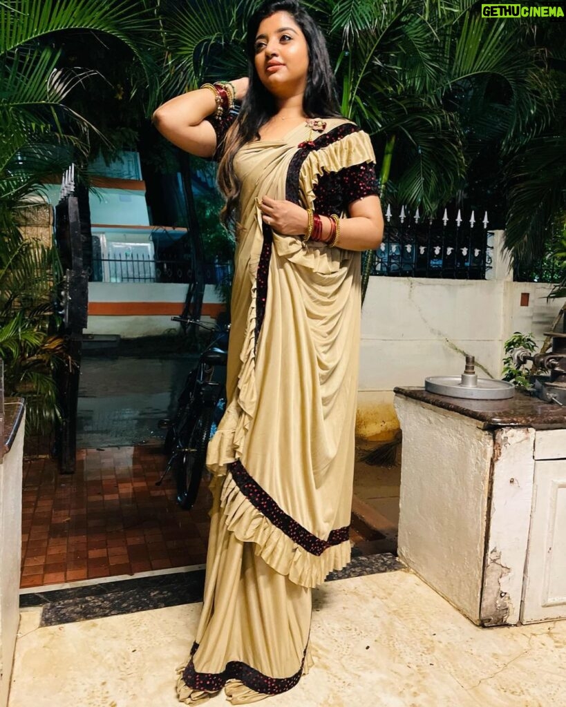 Mahalakshmi Shankar Instagram - Every moment my heart is looking for you. Beautiful party wear saree from @saanvi_outfits Blouses stitched by @lakshmi_lv14